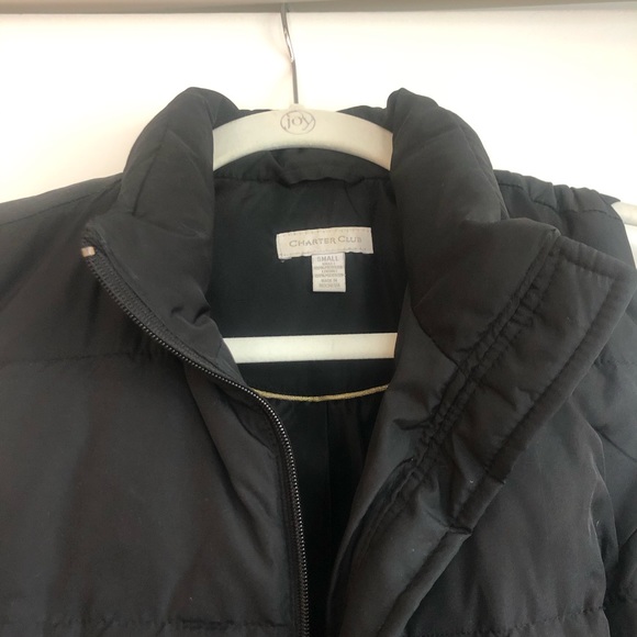 Black puffer zip up vest - Picture 5 of 7